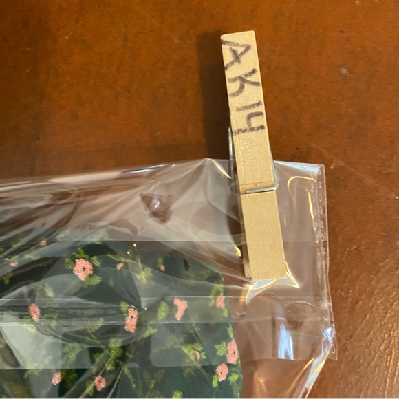 Reformation Niara Boho Tie Straps Smocked Floral Mini Dress In Coriander size 4 - Picture 9 of 10